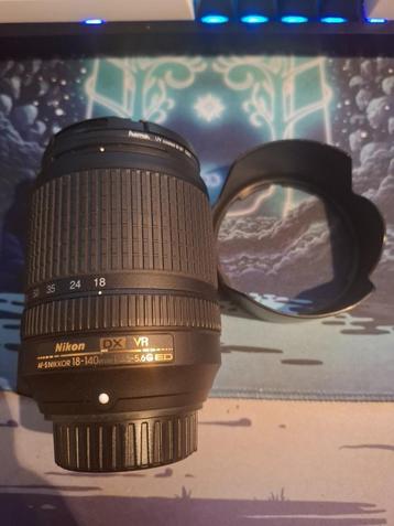 Nikon AF-S DX Nikkor 18-140mm f/3.5-5.6G ED VR beschikbaar voor biedingen