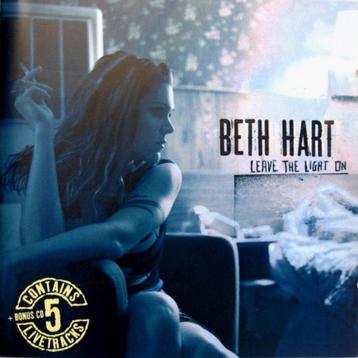 BETH HART 2 CD LEAVE THE LIGHT ON + 5 LIVE TRACKS beschikbaar voor biedingen