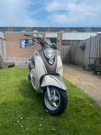 SYM mio 50cc 2011, Fietsen en Brommers, Benzine, 50 cc, Gebruikt, Ophalen of Verzenden