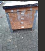 TWEE MASIEF HOUTEN WERKTAFELS, Ophalen, Gebruikt