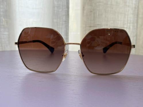 Ralph Lauren Zonnebril - Zo goed als nieuw, Sieraden, Tassen en Uiterlijk, Zonnebrillen en Brillen | Dames, Zo goed als nieuw