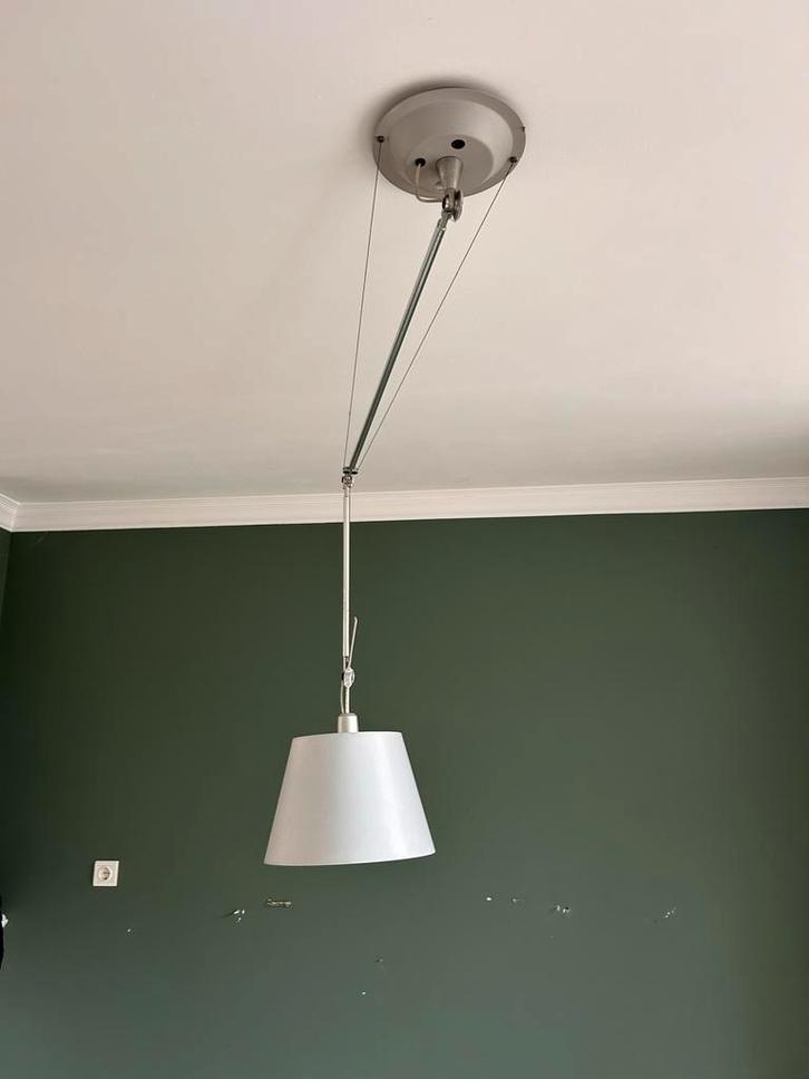 Twee Stijlvolle Lampen Artemide Tolomeo, Huis en Inrichting, Lampen | Hanglampen, Gebruikt, 75 cm of meer, Metaal, Ophalen of Verzenden