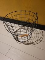 Mand, Huis en Inrichting, Woonaccessoires | Schalen en Manden, Ophalen, Zo goed als nieuw, Rond, Riet