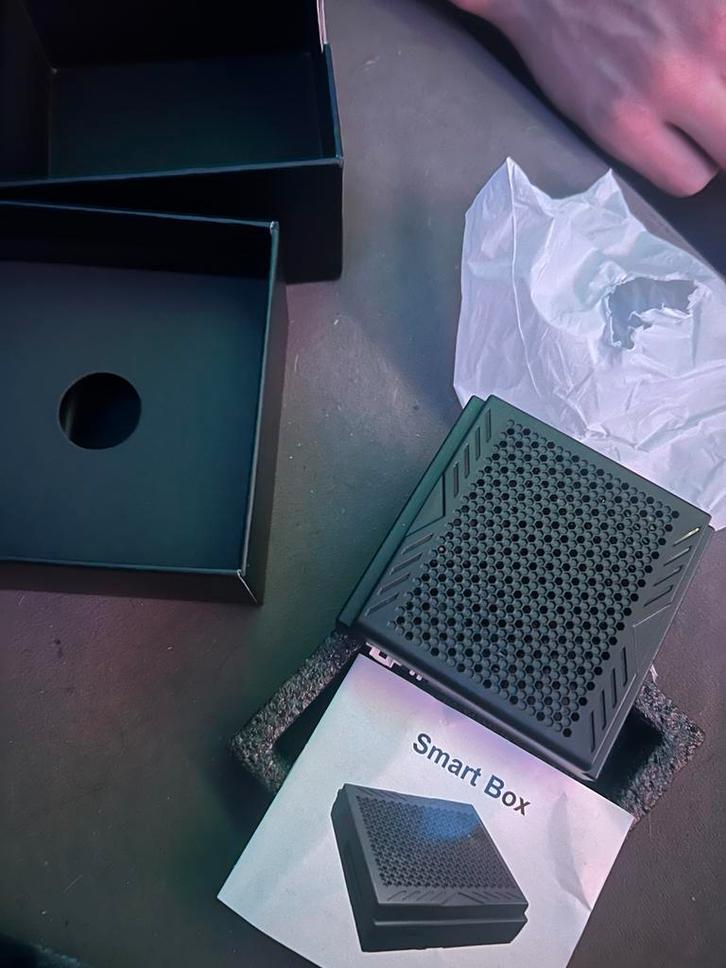 Mercedes bonroad carplay box, Auto diversen, Auto-accessoires, Zo goed als nieuw, Ophalen