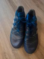 Voetbalschoenen maat 42, Sport en Fitness, Voetbal, Maat XS of kleiner, Ophalen, Schoenen
