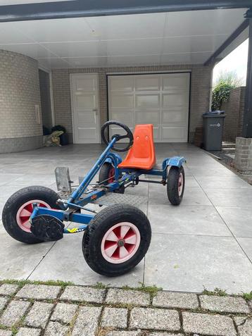 Skelter met  motor blok beschikbaar voor biedingen