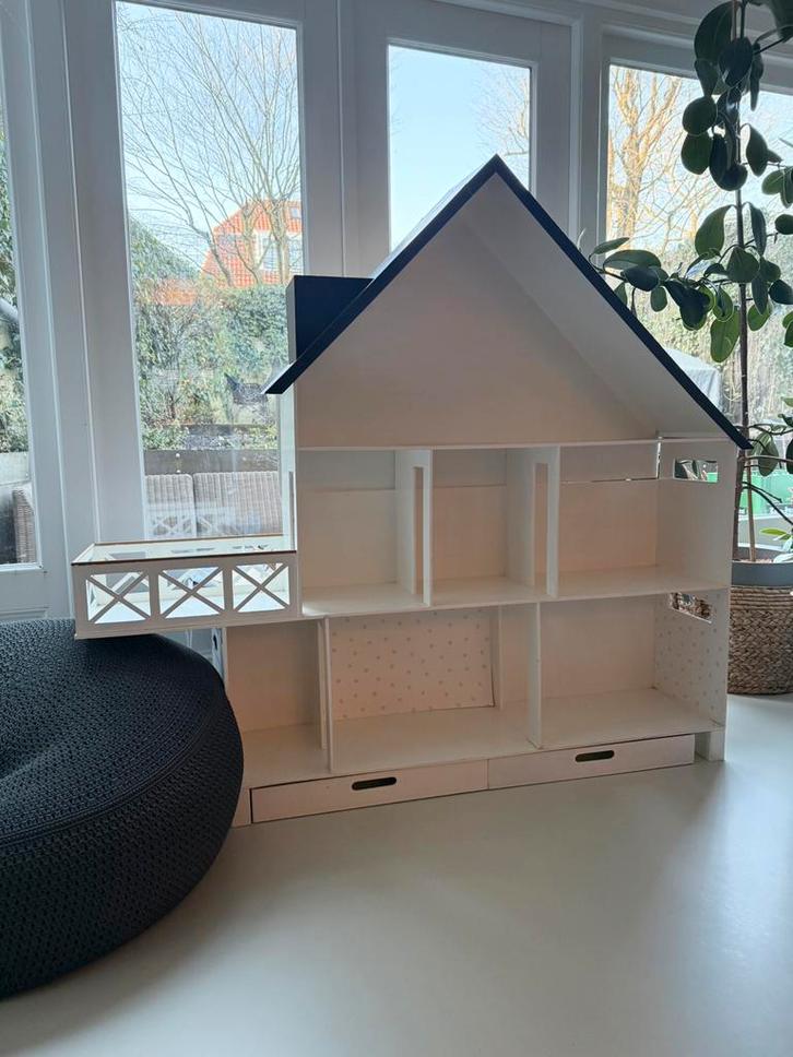 Barbie huis en heel veel accessoires., Kinderen en Baby's, Speelgoed | Playmobil, Gebruikt, Ophalen