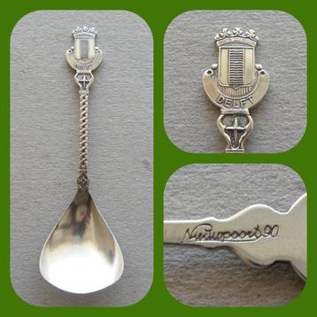 Suikerschepje Wapen Delft          (Verzendkosten nl € 1,30) beschikbaar voor biedingen