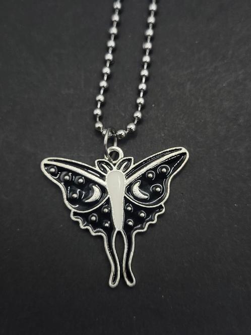 Gothic Mot Ketting - RVS - Handgemaakt, Sieraden, Tassen en Uiterlijk, Kettingen, Nieuw, Overige materialen, Zwart, Met hanger