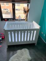 Ledikant hoogglans wit interbaby, Kinderen en Baby's, Kinderkamer | Complete kinderkamers, Ophalen of Verzenden, Gebruikt, Jongetje of Meisje