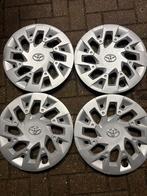Toyota Aygo Wieldoppen 15inch 2019>, Auto diversen, Wieldoppen, Ophalen, Zo goed als nieuw
