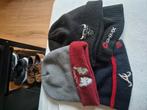 4 Beanies: chicago bulls, cayler&sons dope, atlanta en 24mx, Ophalen of Verzenden, Zo goed als nieuw, Overige maten, Muts