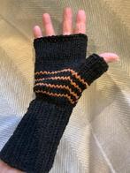 Polswarmers/ Vingerloze handschoenen van wol., Ophalen of Verzenden, Nieuw, Breien