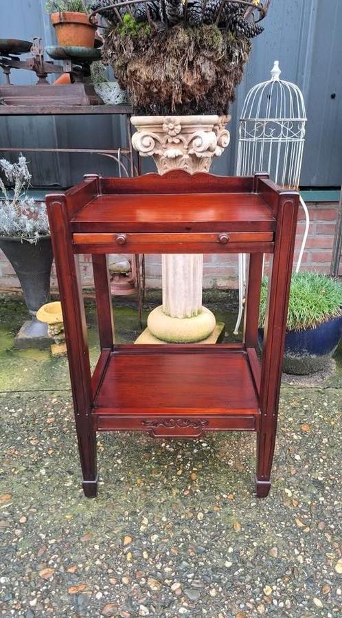 Klassiek engels bijzettafel, haltafel, telefoontafel afm. 4, Antiek en Kunst, Antiek | Meubels | Tafels, Ophalen