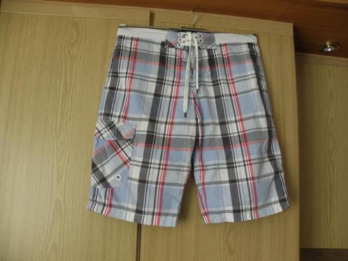 Goedkoop lang geruit zwem short bermuda broek WE mt L goed, Kleding | Heren, Sportkleding, Gedragen, Algemeen, Maat 52/54 (L)