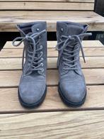 Shoecolate grijs bruine korte laarzen boots veterboots 38, Ophalen of Verzenden, Zo goed als nieuw, Grijs