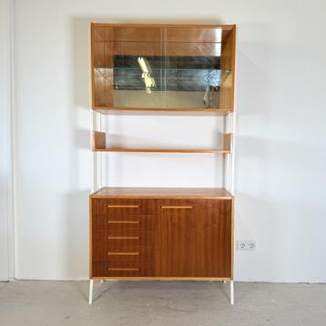 Wandsysteem/ modulaire kast, František Jirák  beschikbaar voor biedingen