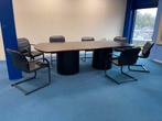 Mooie en ruime directie vergadertafel & directeurs bureau, Zakelijke goederen, Kantoor en Winkelinrichting | Kantoormeubilair en Inrichting