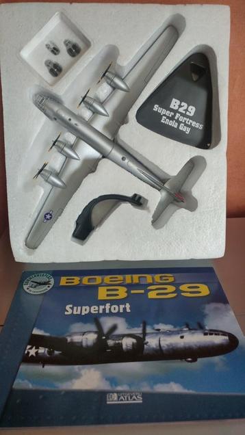 Atlas schaal 1/144 -BOEING B-29 Superfort - Enola Gay -nieuw