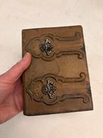 Antiek Fotoalbum met Metalen Sluitingen, Antiek en Kunst, Ophalen of Verzenden