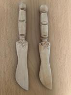 Twee houten messen lengte 18 cm., Ophalen of Verzenden, Zo goed als nieuw