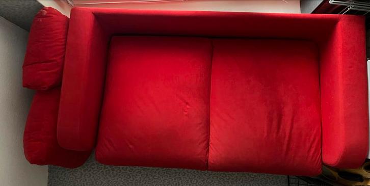 Rode slaapbank - compact en comfortabel, Huis en Inrichting, Slaapkamer | Slaapbanken, Gebruikt, 140 cm, 200 cm, Tweepersoons