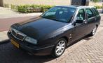 Lancia Kappa 2.0 ST WGN 1996 Zwart, Auto's, Voorwielaandrijving, 1998 cc, Beige, Kappa