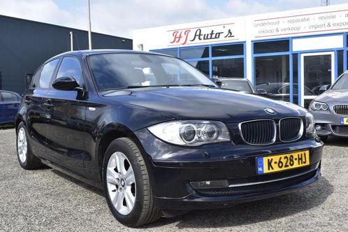 BMW 1-serie 120i youngtimer navi xenon pdc voor + achter sto, Auto's, BMW, Bedrijf, Te koop, 1-Serie, ABS, Airbags, Airconditioning
