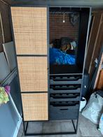 Wijnkast maison bobby Guuji hoog, Ophalen, Zo goed als nieuw