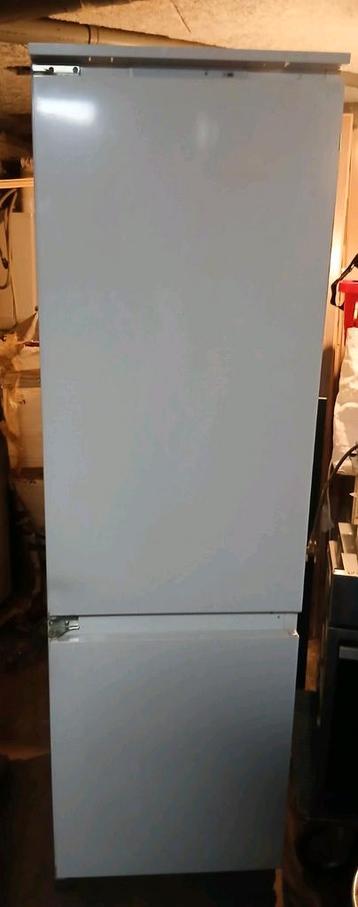 Whirlpool ikea inbouw koelvriescombinatie  beschikbaar voor biedingen