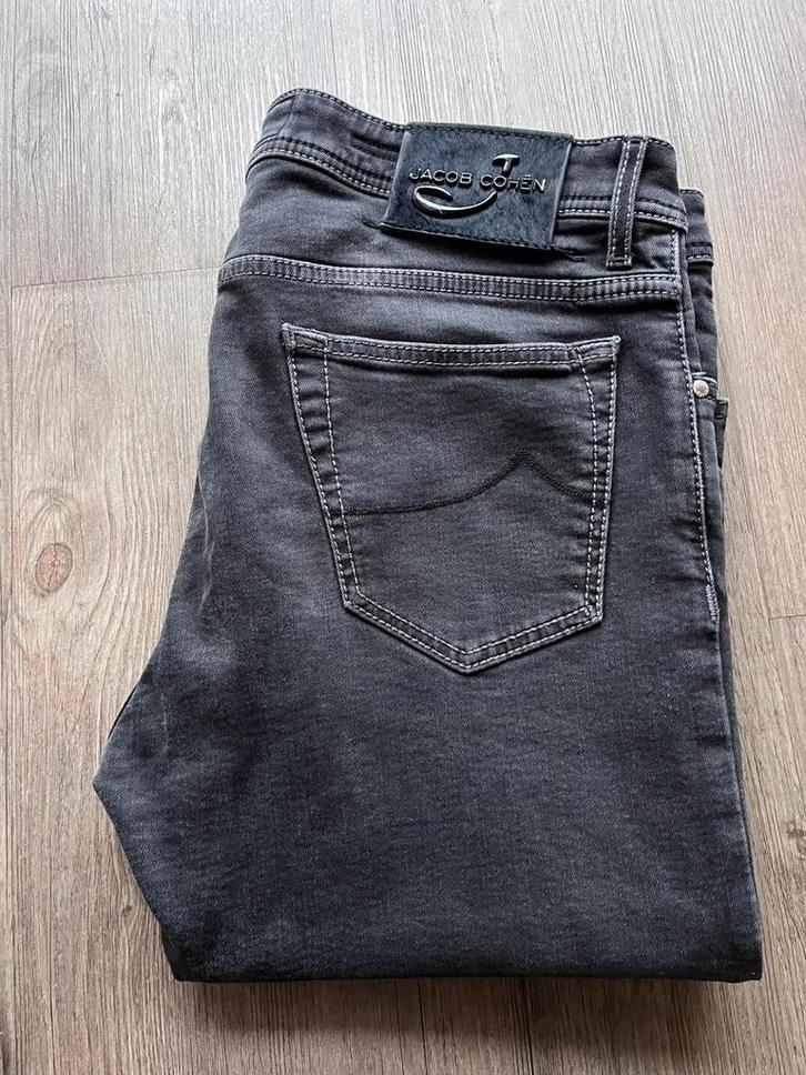 Jacob Cohen jeans size 35 type J688 comfort, Kleding | Heren, Spijkerbroeken en Jeans, Zo goed als nieuw, W36 - W38 (confectie 52/54)