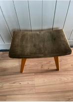 Vintage voetenbankje, Ophalen, Minder dan 50 cm, Gebruikt, Stof