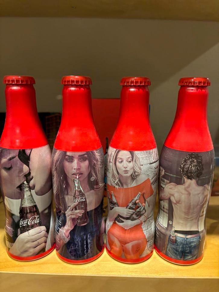 Coca Cola Bulgarije Limited Edition Flessen, Verzamelen, Merken en Reclamevoorwerpen, Gebruikt, Verpakking, Ophalen of Verzenden