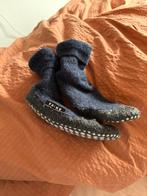 Falke cozyshoes sloffen maat 33 34 zgan!!, Kinderen en Baby's, Kinderkleding | Schoenen en Sokken, Ophalen of Verzenden, Zo goed als nieuw