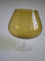 Vintage groot cognacglas hoogte 20 cm decoratie met bloem of, Ophalen of Verzenden