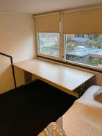 Bureau, Ophalen, In hoogte verstelbaar, Zo goed als nieuw, Bureau