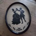 Vintage geborduurd schilderijtje silhouet, Ophalen of Verzenden