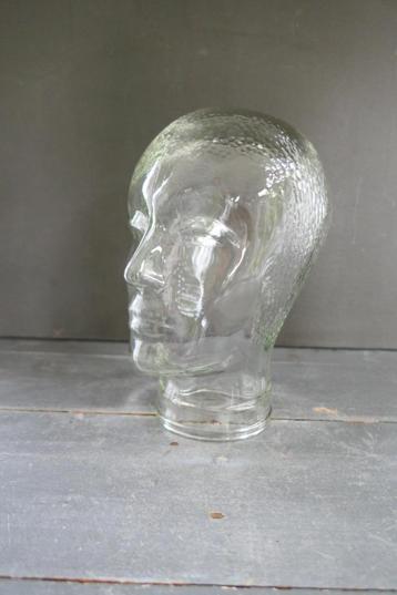 Vintage glazen hoofd retro beschikbaar voor biedingen
