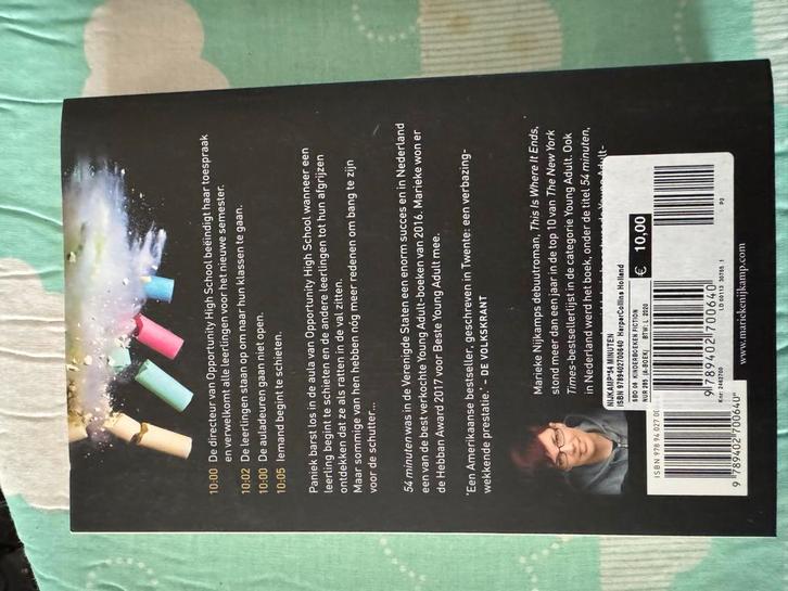 54 Minuten - Marieke Nijkamp, Boeken, Romans, Zo goed als nieuw, Nederland, Ophalen of Verzenden