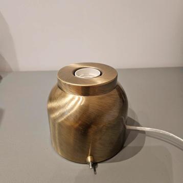 Leuke gouden tafellamp NIEUW  beschikbaar voor biedingen