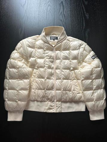 Mackage jas/bodywarmer afritsbare mouwen beschikbaar voor biedingen