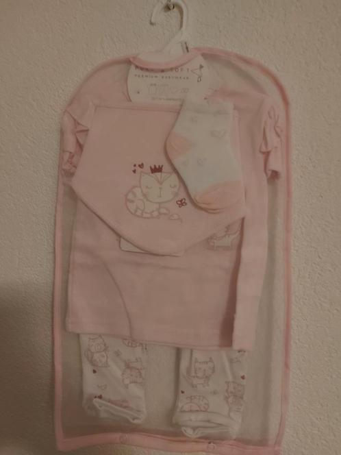 Luxe babykleding set (Nieuw), Kinderen en Baby's, Babykleding | Baby-kledingpakketten, Nieuw, Ophalen of Verzenden