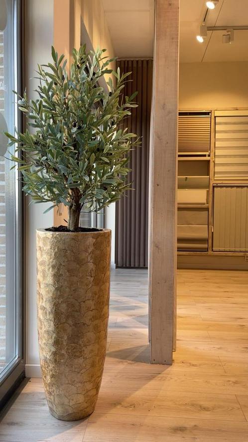 Schelpenvaas hand gemaakt olijfboom bloesem magnolia rozen.., Huis en Inrichting, Woonaccessoires | Vazen, Nieuw, Minder dan 50 cm