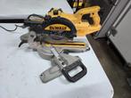 DeWalt Afkortzaag DWS774 - Gebruikt, Doe-het-zelf en Verbouw, Gereedschap | Zaagmachines, DEWALT, D-65509 IDSTEIN, GERMANY, Gebruikt