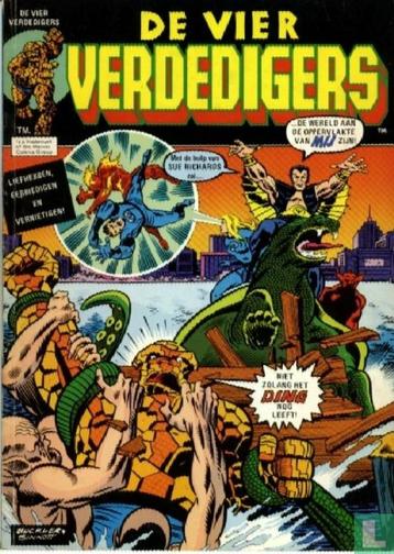 Diverse "De Vier Verdedigers" albums beschikbaar voor biedingen