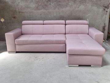 Hoekbank Axel Roze / Normaal €850 nu €599 beschikbaar voor biedingen