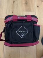 Poetstas / verzorgtas paarden - LeMieux en 2 halsters, Dieren en Toebehoren, Ophalen of Verzenden, Gebruikt