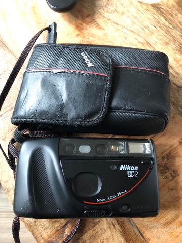 Nikon RF2 Compact Camera beschikbaar voor biedingen