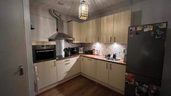 Keuken excl. oven/vaatwasser + inductieplaat & afzuigkap, Huis en Inrichting, Keuken | Complete keukens, Gebruikt, Hoekkeuken