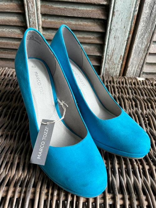 Mooie NIEUWE suède pumps MARCO TOZZI maat 40, Kleding | Dames, Schoenen, Nieuw, Pumps, Blauw, Ophalen of Verzenden